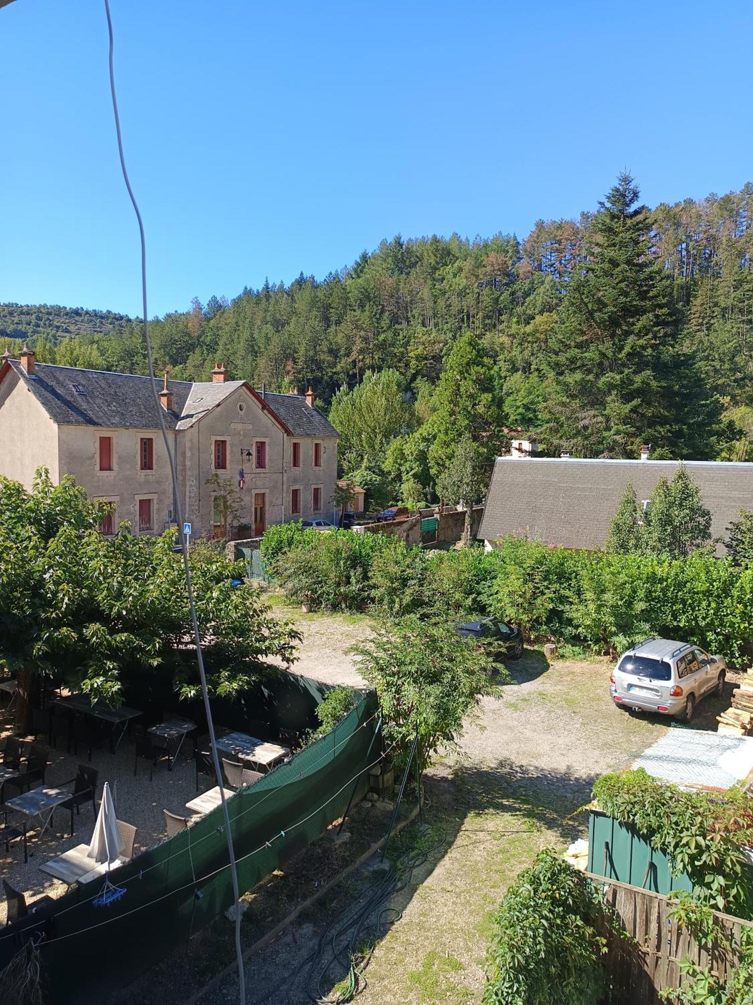Hotel Route 999 Alzon Exterior foto